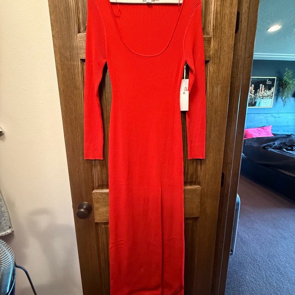 New With Tag. Good American Scarlet Long Sleeve Dress